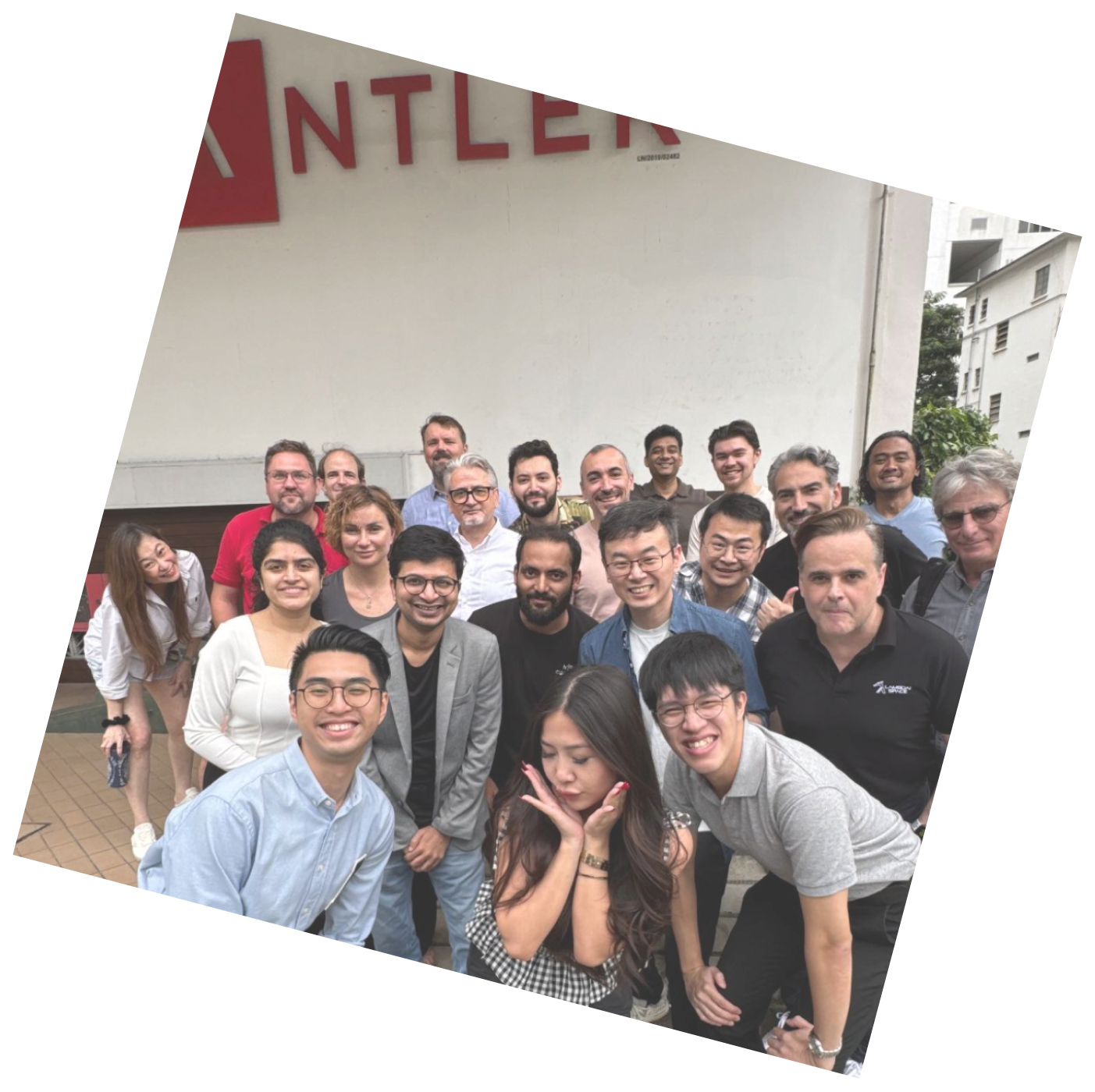 group-photo group-photo